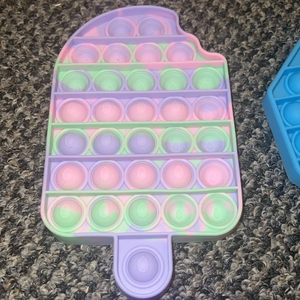 Lot‎ of 4 bubble, push, pop, fidgets
